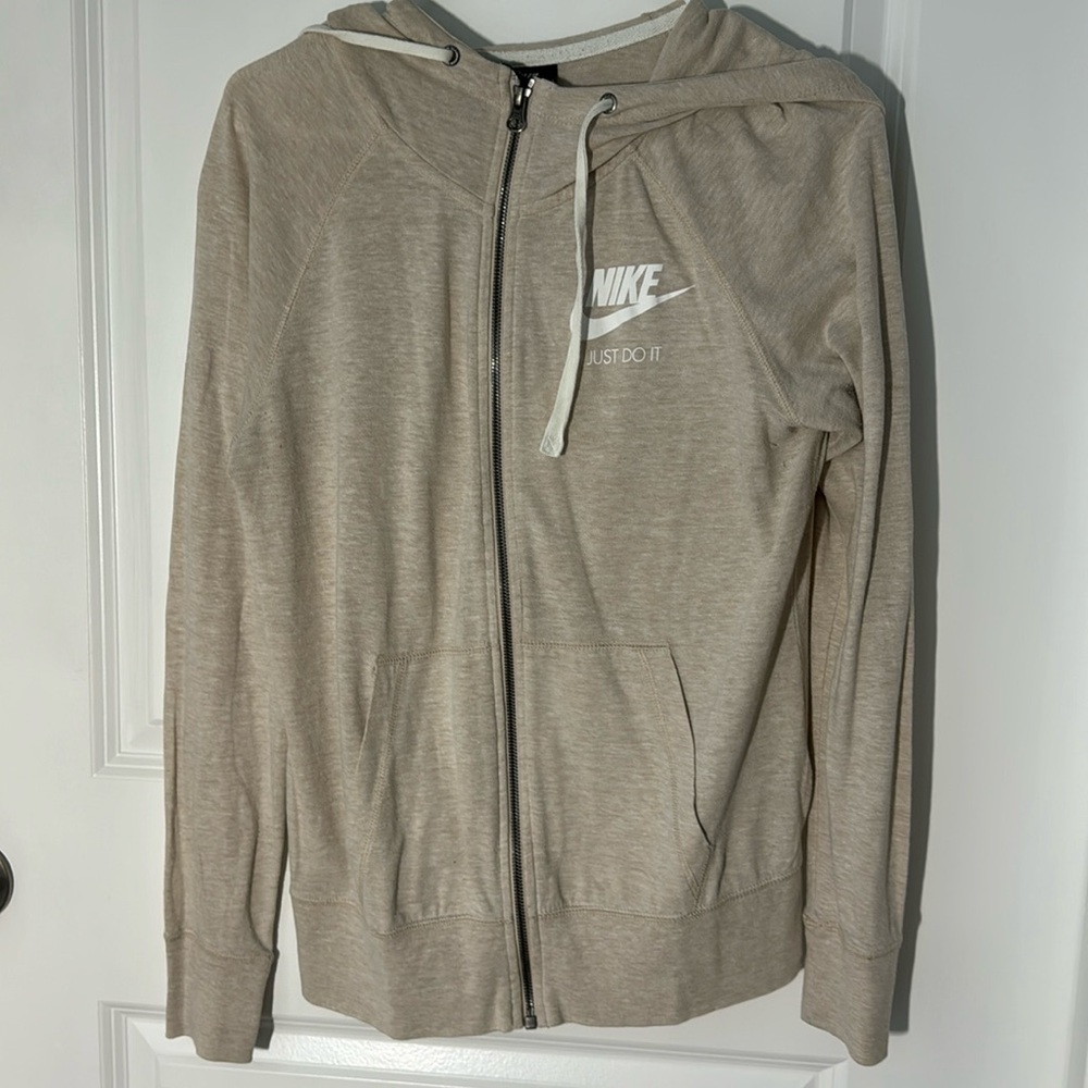 Women Nike full zip jacket